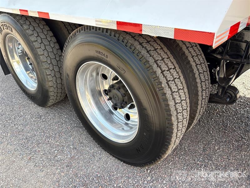 Kenworth T370 Veepaagiga autod
