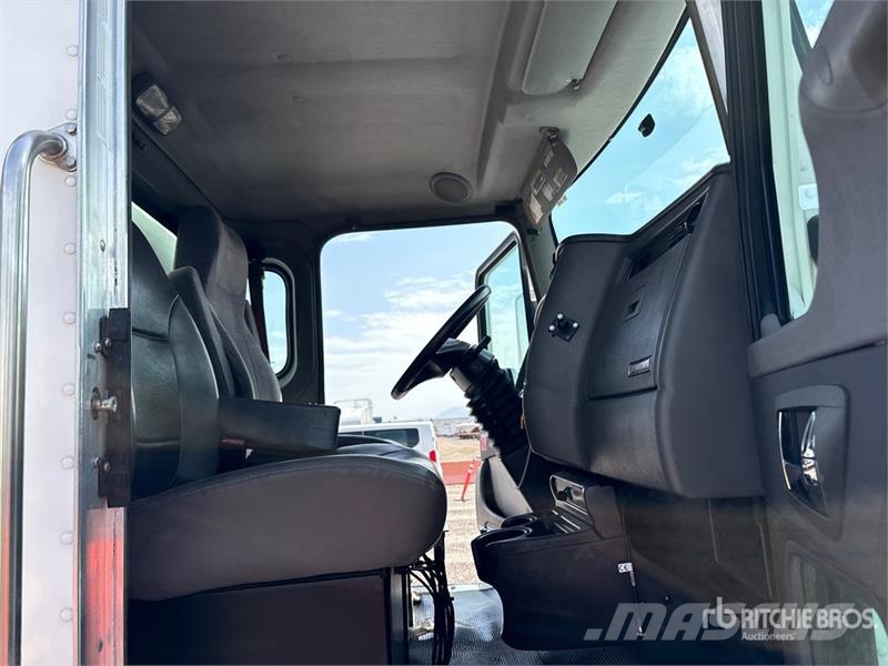 Kenworth T370 Veepaagiga autod