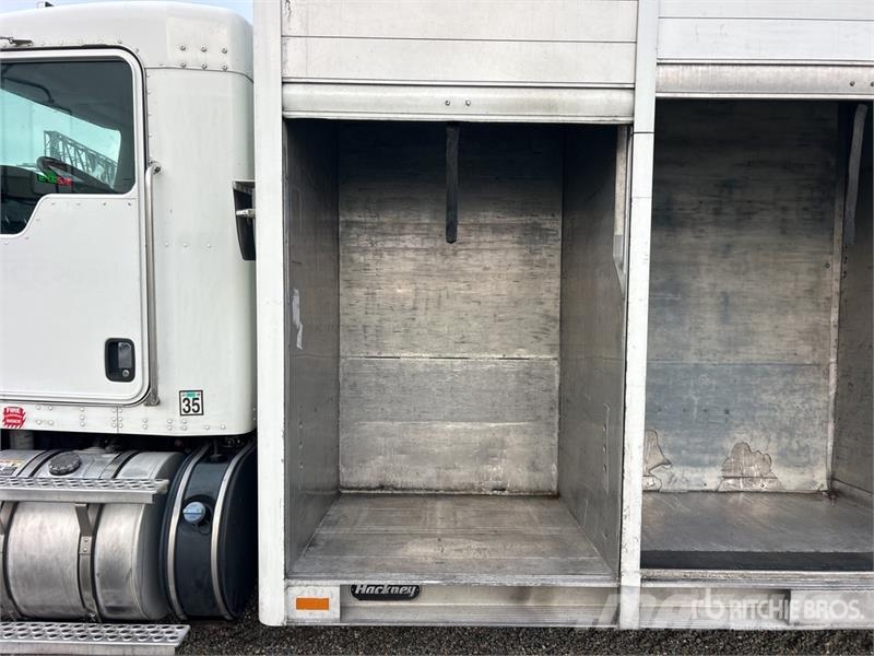 Kenworth T370 Dzērienu piegāds kravas mašīnas
