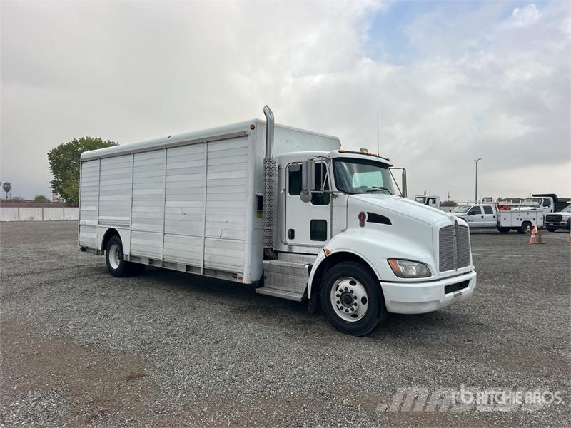 Kenworth T370 Dzērienu piegāds kravas mašīnas