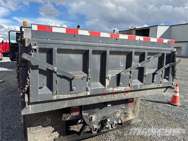 Kenworth T370 4x2 S/A Dump Truck Pašizgāzējs