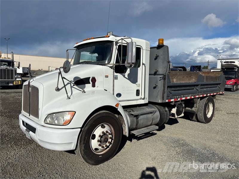 Kenworth T370 4x2 S/A Dump Truck Pašizgāzējs
