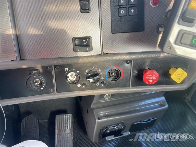 Kenworth T370 4x2 Service Truck (Inoperable) Komunalna vozila za opštu namenu