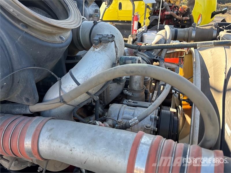 Kenworth T370 4x2 Service Truck Pilsētas atkritumvedēji