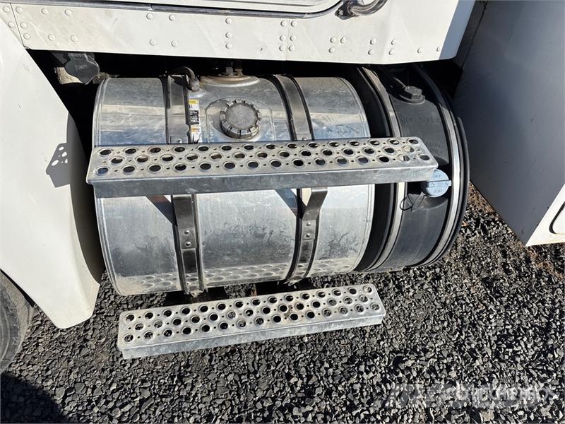 Kenworth T370 4x2 Service Truck Pilsētas atkritumvedēji