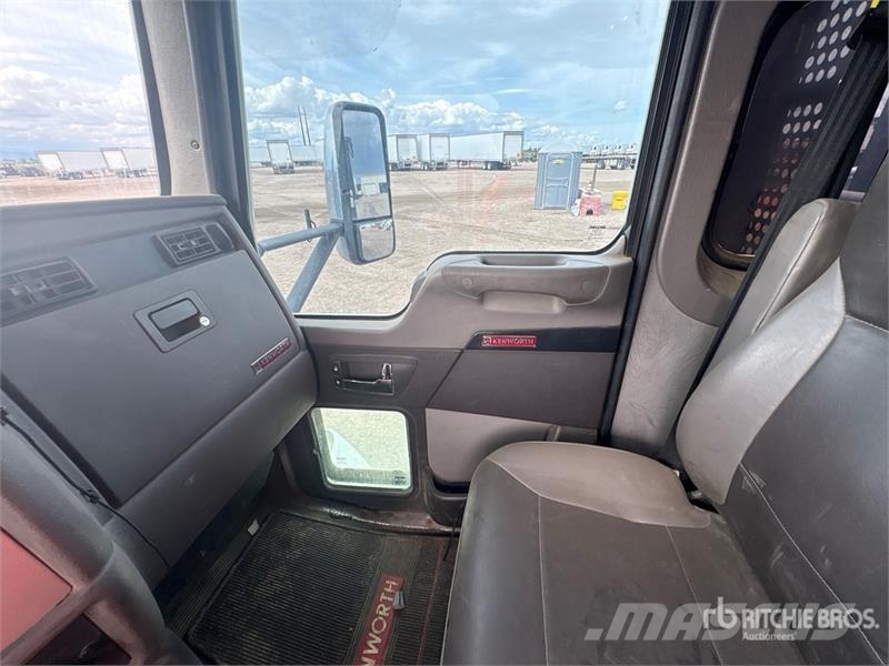 Kenworth T370 4x2 Service Truck Közúti karbantartó haszongépek