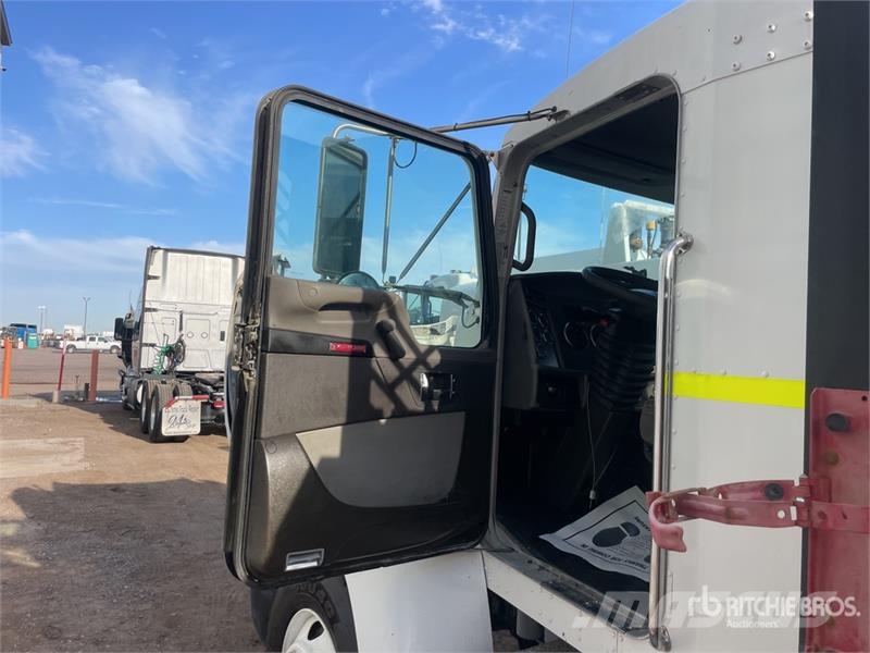 Kenworth T370 4x2 Service Truck (Inoperable) Komunalna vozila za opštu namenu