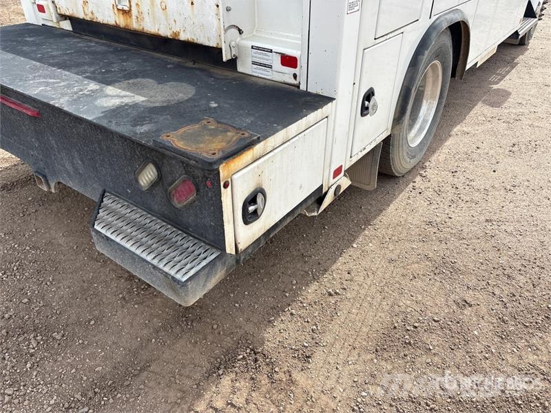 Kenworth T370 4x2 Service Truck Közúti karbantartó haszongépek