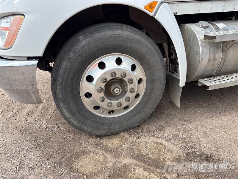 Kenworth T370 4x2 Service Truck Közúti karbantartó haszongépek
