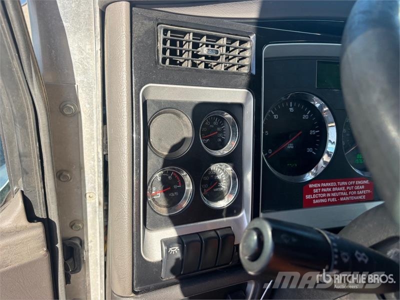 Kenworth T400 Vlačilci