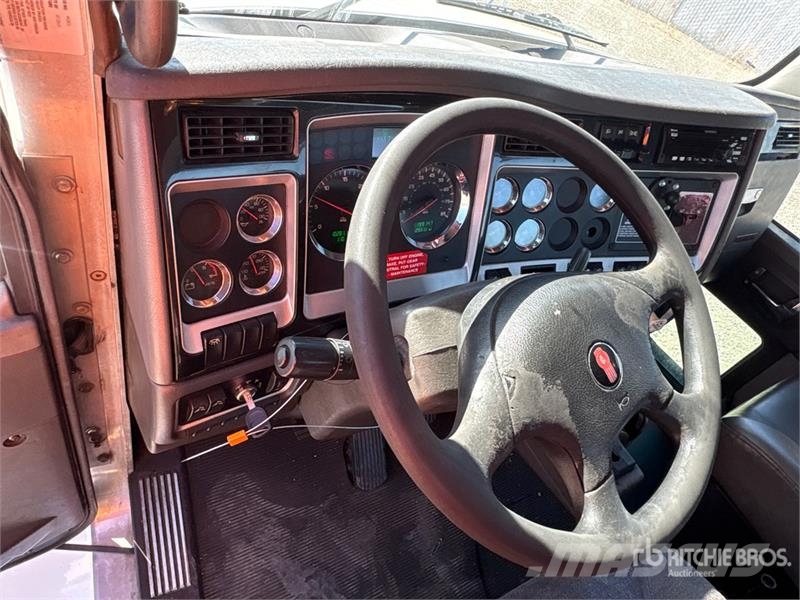 Kenworth T400 Vlačilci