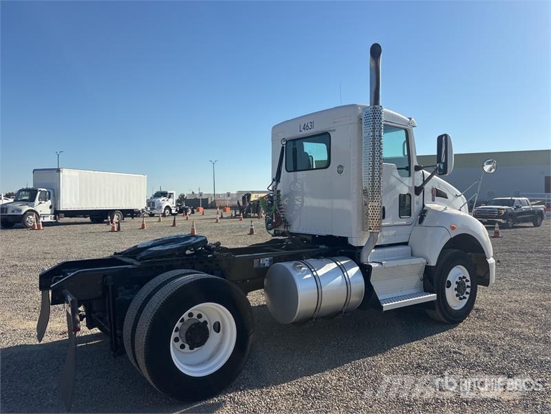 Kenworth T400 Vlačilci