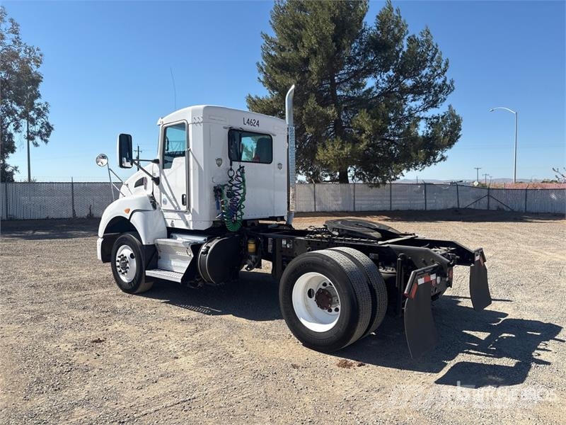 Kenworth T400 Vlačilci