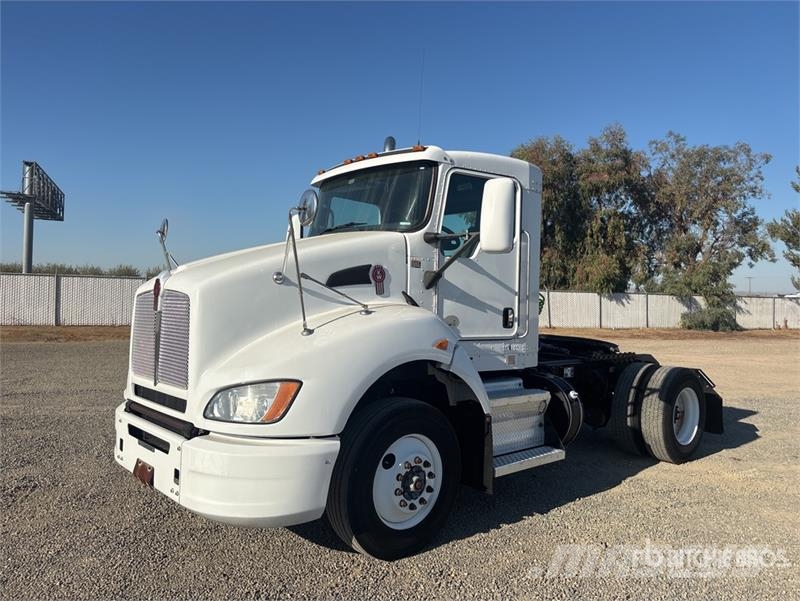 Kenworth T400 Vlačilci