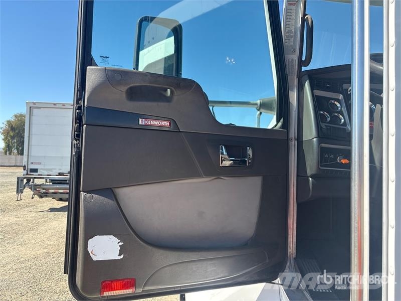 Kenworth T400 Vlačilci