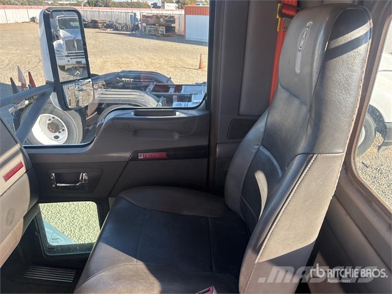 Kenworth T400 Vlačilci