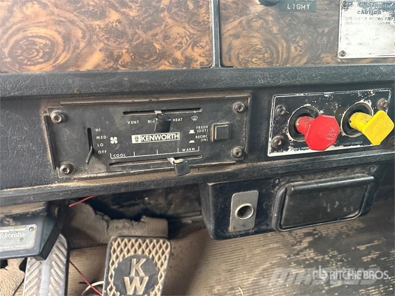 Kenworth T450B T/A Dump Truck Camiones bañeras basculantes o volquetes