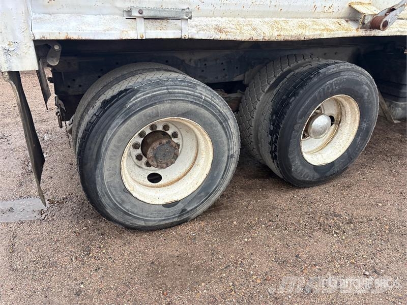 Kenworth T450B T/A Dump Truck Camiones bañeras basculantes o volquetes