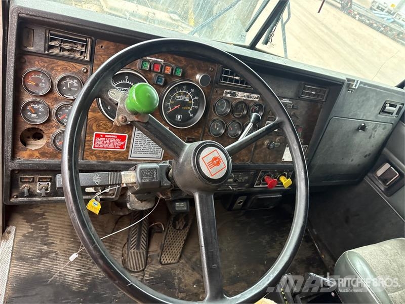 Kenworth T450B T/A Dump Truck Camiones bañeras basculantes o volquetes