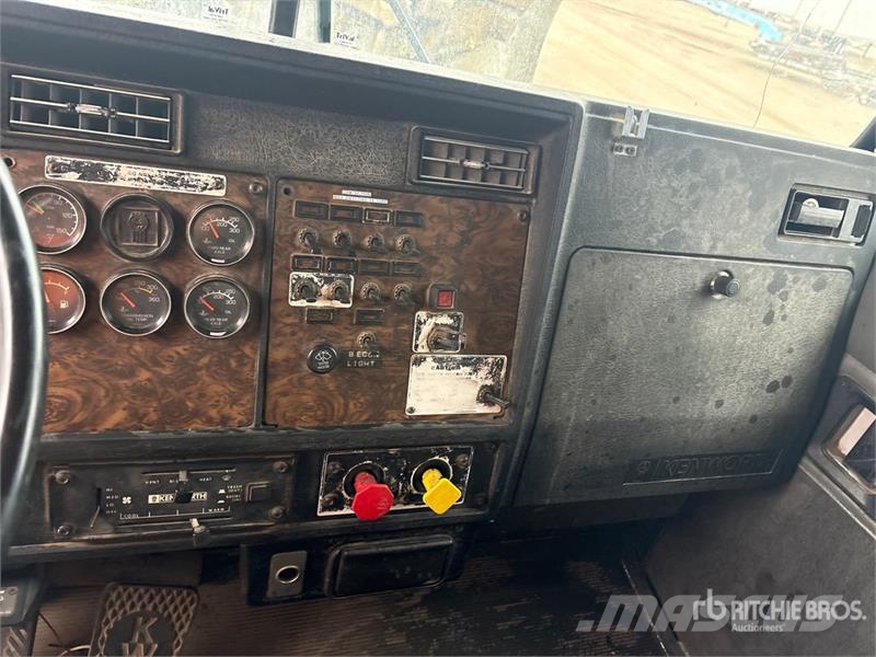 Kenworth T450B T/A Dump Truck Camiones bañeras basculantes o volquetes