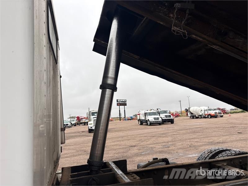 Kenworth T450B T/A Dump Truck Camiones bañeras basculantes o volquetes