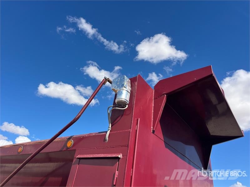 Kenworth T600 Pašizgāzējs