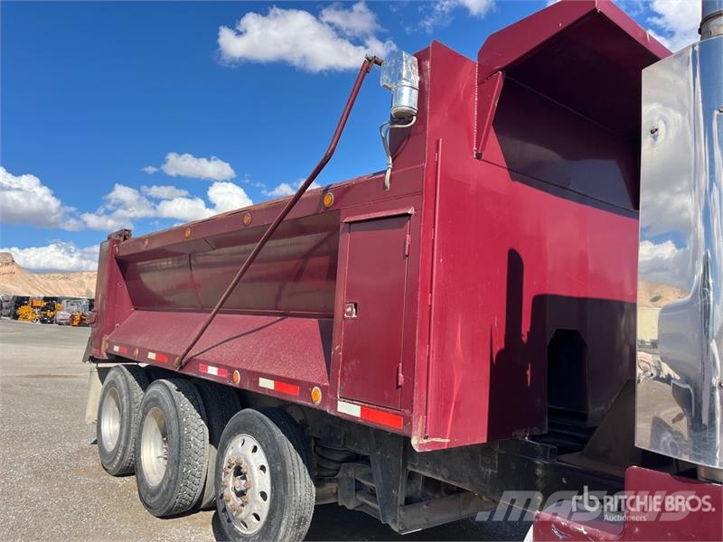 Kenworth T600 Pašizgāzējs