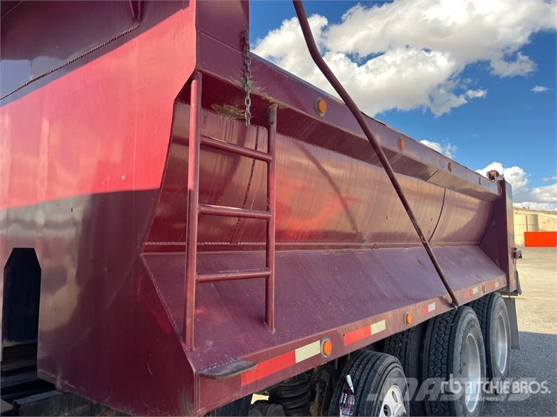 Kenworth T600 Pašizgāzējs