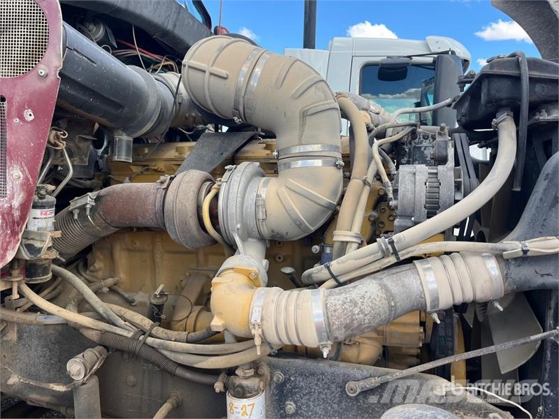 Kenworth T600 Pašizgāzējs