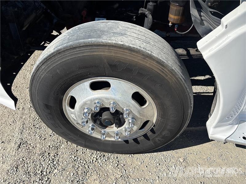 Kenworth T660 6x4 Roll-Off Truck Kravas automašinas konteineru vedeji