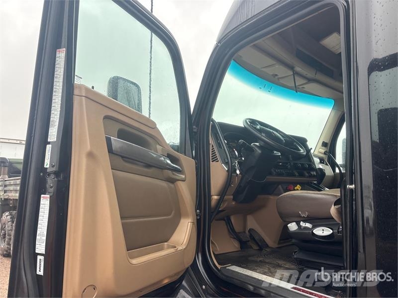 Kenworth T680 Trekkers