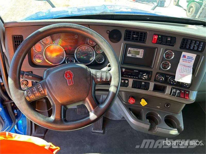 Kenworth T680 Tractor Units