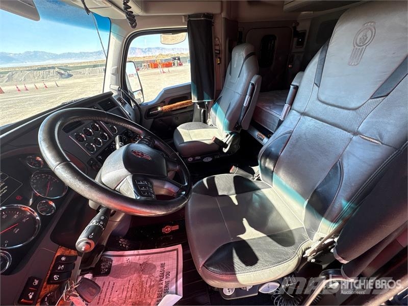 Kenworth T680 Traktorske jedinice