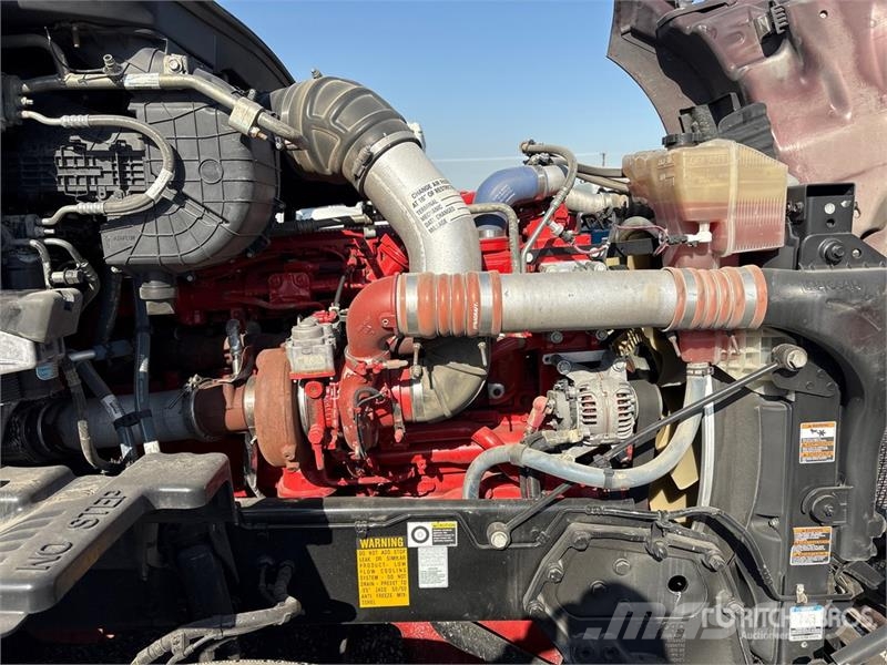 Kenworth T680 Vetopöytäautot