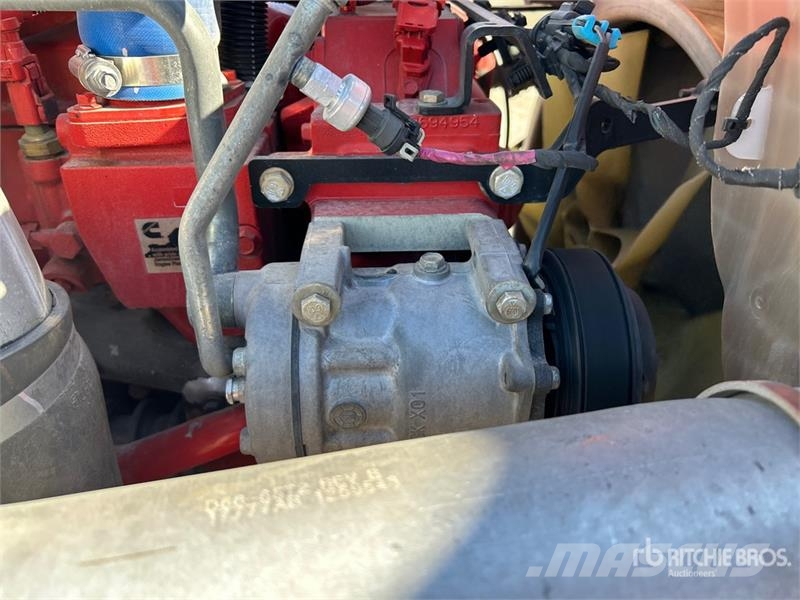 Kenworth T680 Tractor Units