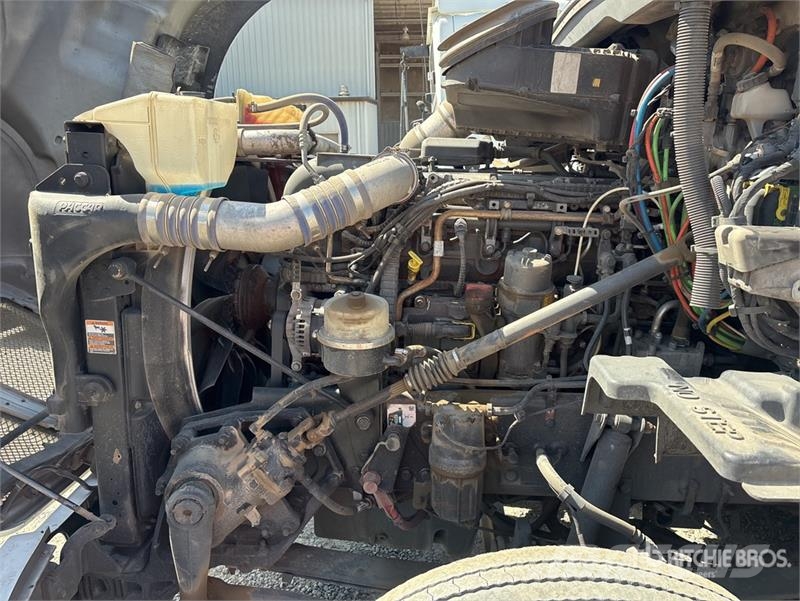 Kenworth T680 Autotractoare