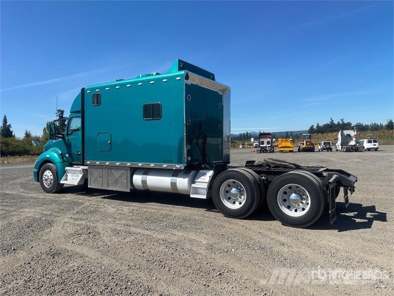 Kenworth T680 Prime Movers