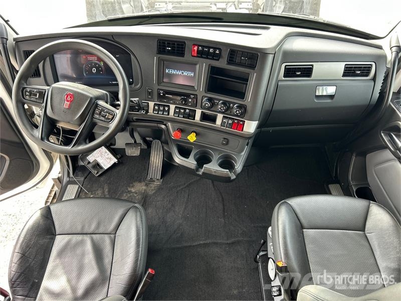 Kenworth T680 Prime Movers