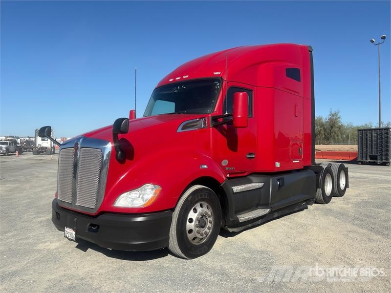 Kenworth T680 Tractor Units