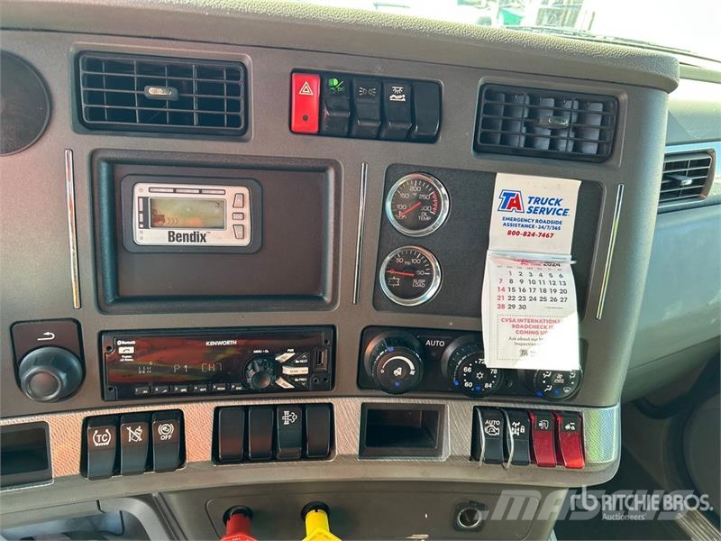 Kenworth T680 Tractor Units