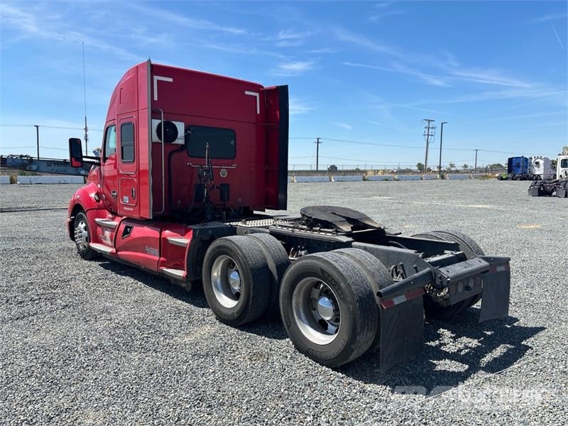 Kenworth T680 Vlačilci