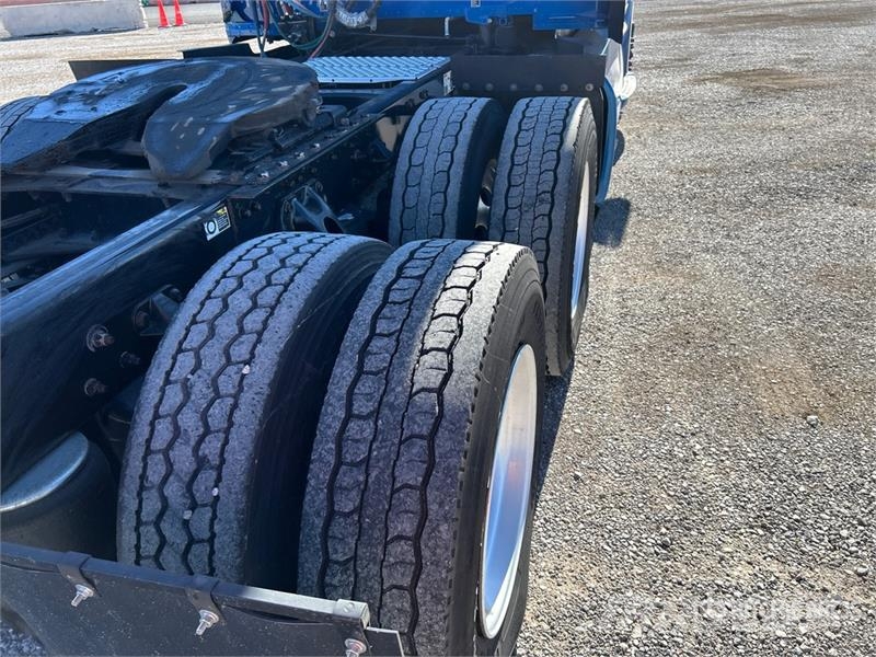 Kenworth T680 Tractor Units