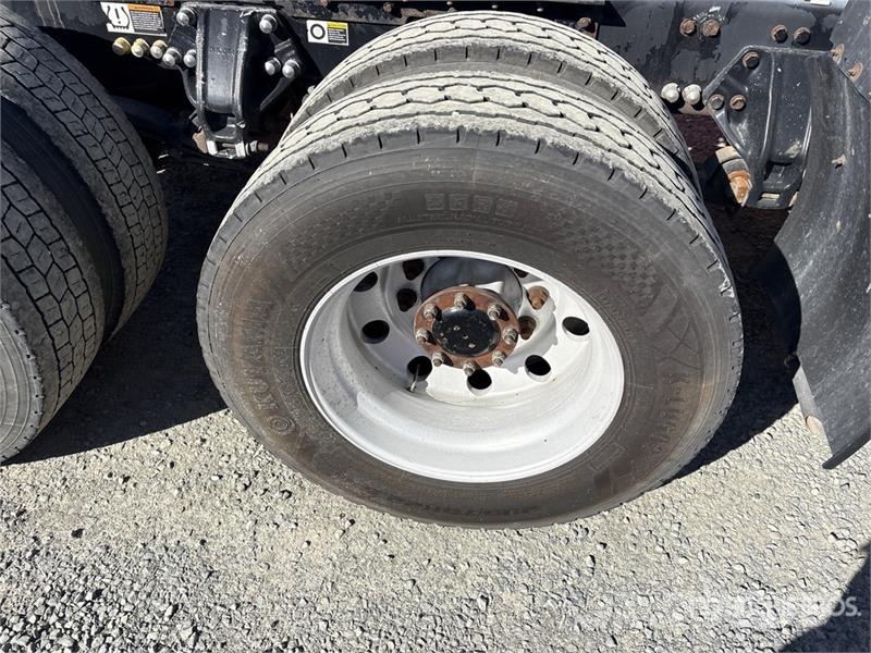 Kenworth T680 Vilcēji