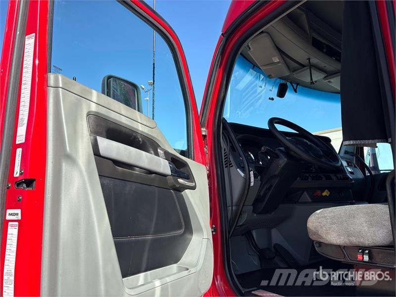 Kenworth T680 Tractor Units