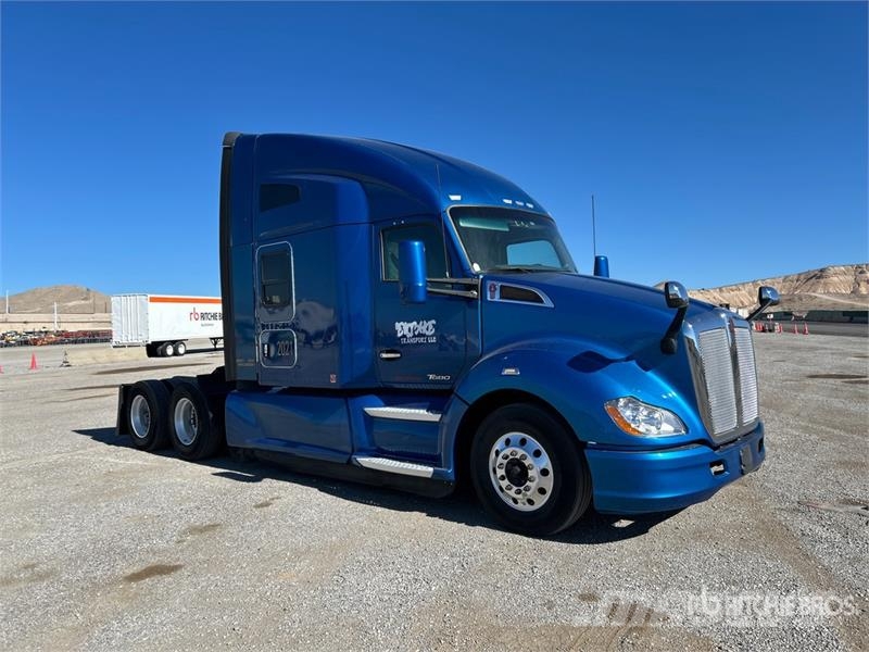 Kenworth T680 Tractor Units