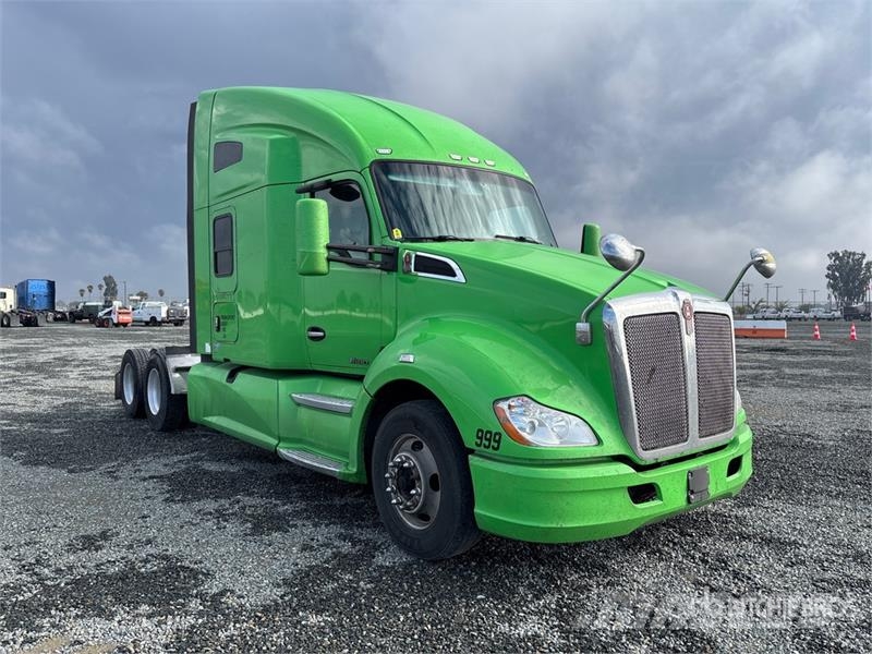 Kenworth T680 Sattelzugmaschinen