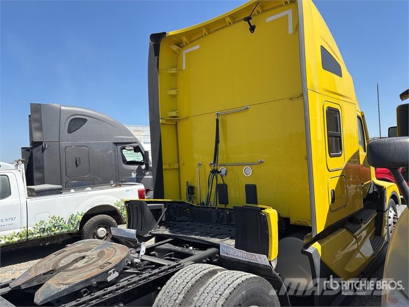 Kenworth T680 Седельные тягачи