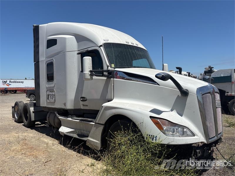 Kenworth T680 Prime Movers