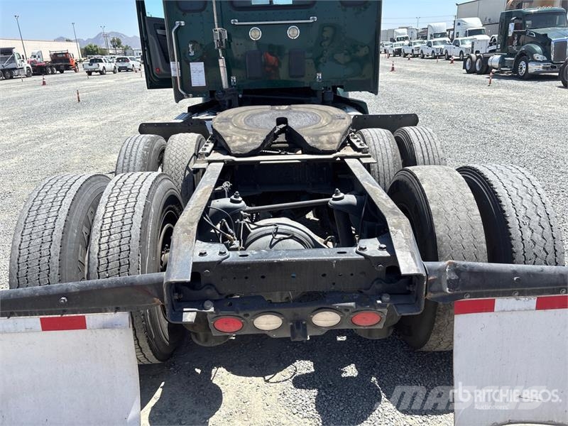 Kenworth T680 Tractor Units
