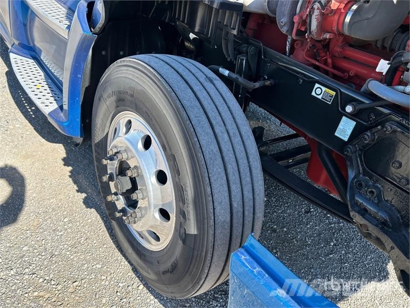 Kenworth T680 Tractor Units